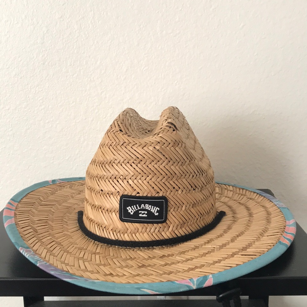 SOLD Billabong Youth Summer Sun Hat Fits 1yr - 8yrs.